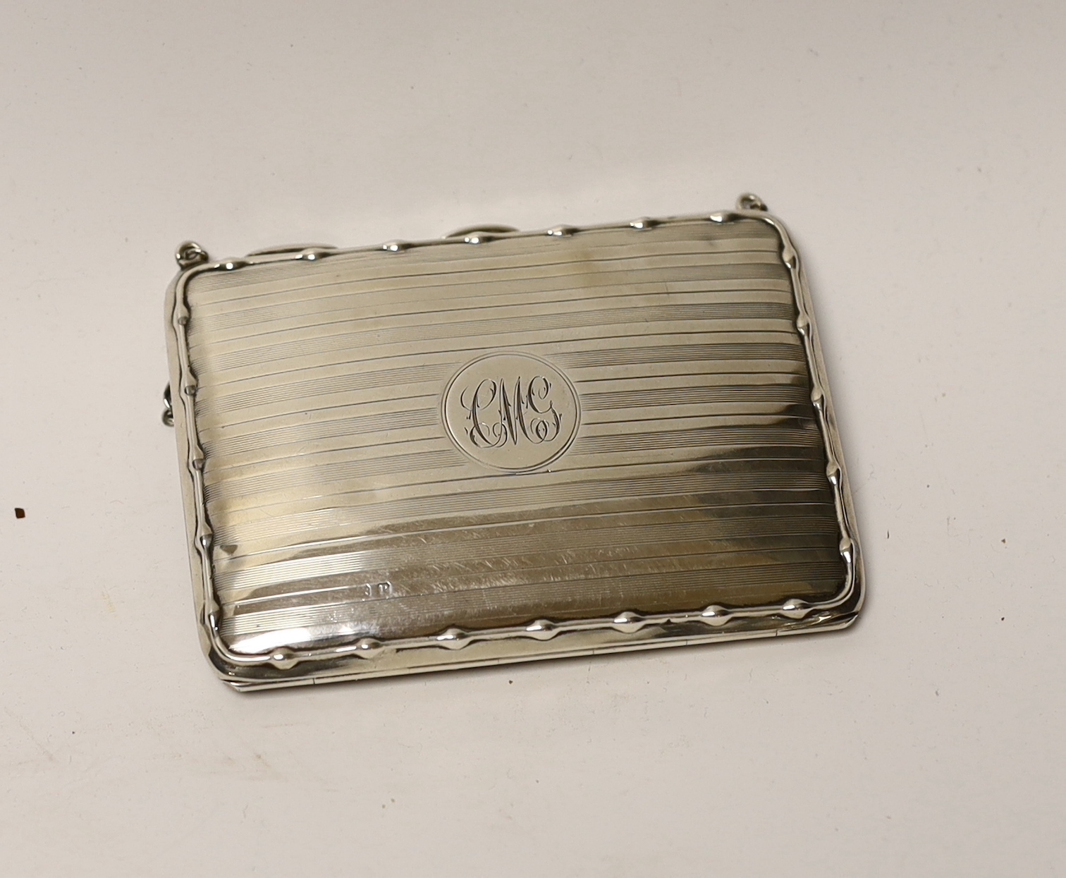 A George V silver card purse, Deakin & Francis, Birmingham, 1916, 10.5cm.